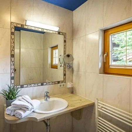 Alpesi faház In Near Spieljochbahn *