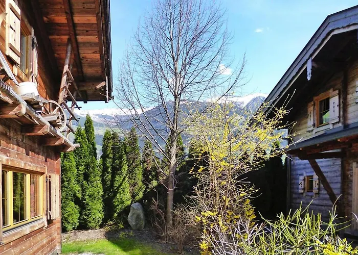 In Near Spieljochbahn Chalet Fuegen